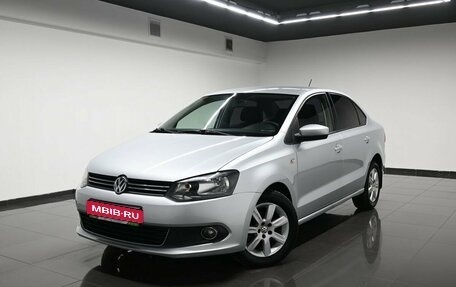 Volkswagen Polo VI (EU Market), 2013 год, 945 000 рублей, 1 фотография