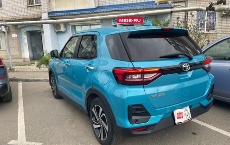 Toyota Raize I, 2020 год, 1 800 000 рублей, 2 фотография