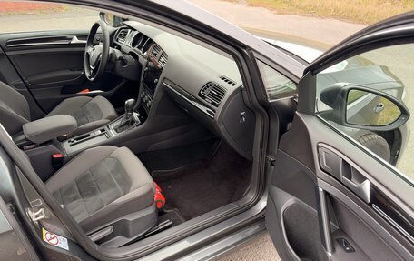 Volkswagen Golf VII, 2019 год, 1 870 000 рублей, 12 фотография