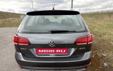 Volkswagen Golf VII, 2019 год, 1 870 000 рублей, 2 фотография