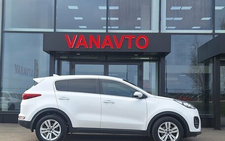 KIA Sportage IV рестайлинг, 2017 год, 1 790 000 рублей, 2 фотография