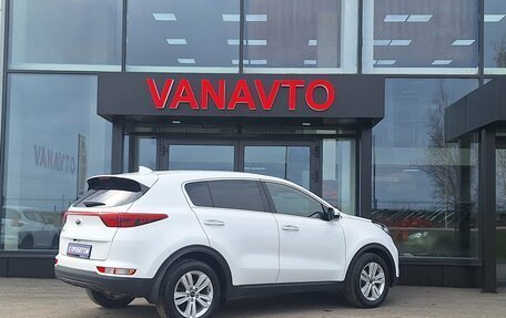 KIA Sportage IV рестайлинг, 2017 год, 1 790 000 рублей, 4 фотография