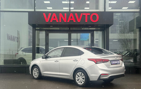 Hyundai Solaris II рестайлинг, 2018 год, 1 265 000 рублей, 7 фотография