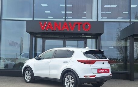 KIA Sportage IV рестайлинг, 2017 год, 1 790 000 рублей, 6 фотография