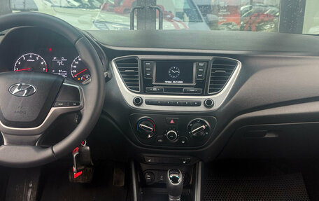 Hyundai Solaris II рестайлинг, 2018 год, 1 265 000 рублей, 11 фотография