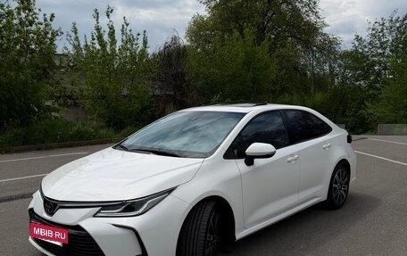 Toyota Corolla, 2022 год, 2 450 000 рублей, 5 фотография