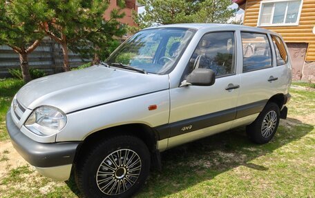 Chevrolet Niva I рестайлинг, 2005 год, 700 000 рублей, 5 фотография