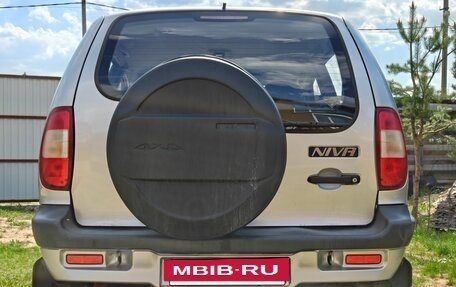 Chevrolet Niva I рестайлинг, 2005 год, 700 000 рублей, 6 фотография