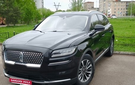 Lincoln Nautilus I, 2023 год, 4 350 000 рублей, 5 фотография