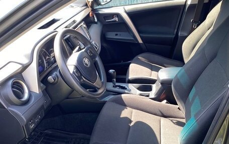 Toyota RAV4, 2014 год, 1 900 000 рублей, 14 фотография