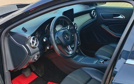 Mercedes-Benz GLA, 2018 год, 2 500 000 рублей, 6 фотография