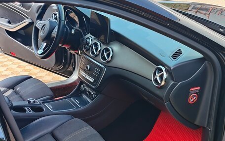 Mercedes-Benz GLA, 2018 год, 2 500 000 рублей, 8 фотография