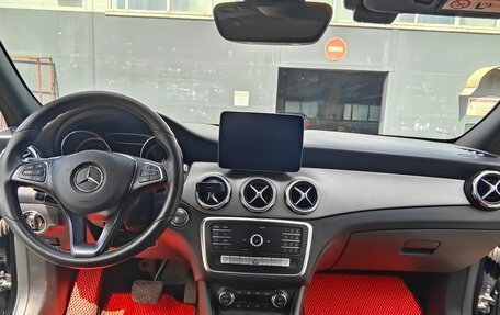 Mercedes-Benz GLA, 2018 год, 2 500 000 рублей, 10 фотография