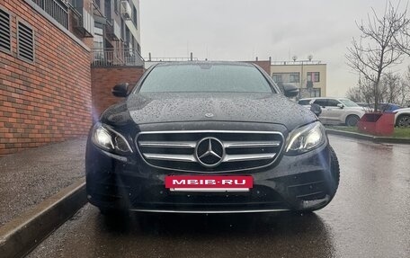 Mercedes-Benz E-Класс, 2019 год, 2 999 999 рублей, 2 фотография