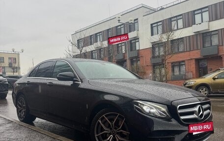 Mercedes-Benz E-Класс, 2019 год, 2 999 999 рублей, 3 фотография