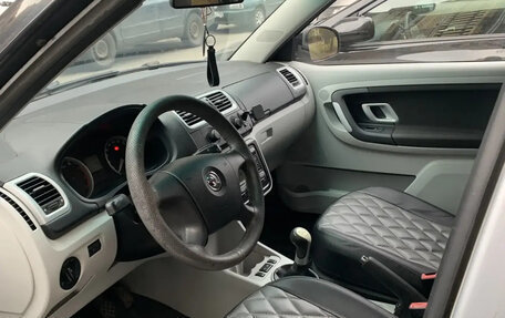 Skoda Fabia II, 2007 год, 320 000 рублей, 10 фотография