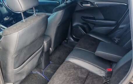 Honda Shuttle II, 2015 год, 1 180 000 рублей, 3 фотография