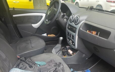 Renault Logan I, 2010 год, 400 000 рублей, 5 фотография
