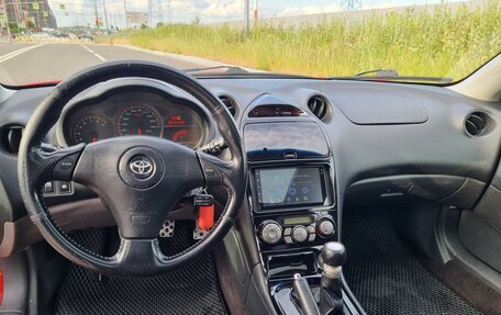 Toyota Celica VII рестайлинг, 2000 год, 900 000 рублей, 24 фотография
