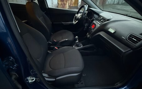 KIA Rio III рестайлинг, 2014 год, 999 000 рублей, 28 фотография