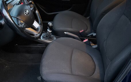 KIA Rio III рестайлинг, 2014 год, 999 000 рублей, 37 фотография