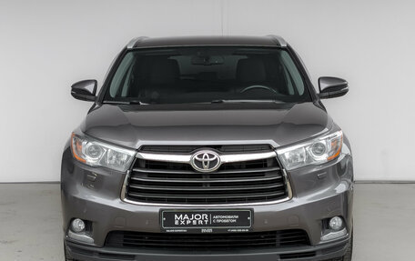 Toyota Highlander III, 2015 год, 3 399 000 рублей, 2 фотография