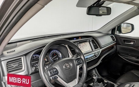 Toyota Highlander III, 2015 год, 3 399 000 рублей, 18 фотография
