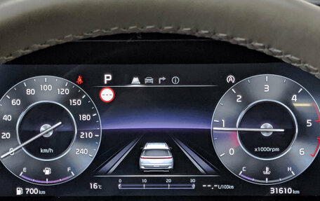 KIA Carnival, 2023 год, 4 850 000 рублей, 16 фотография