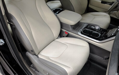 KIA Carnival, 2023 год, 4 850 000 рублей, 22 фотография