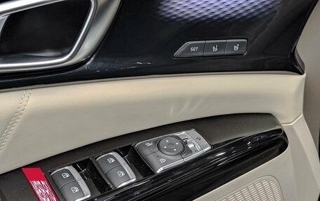 KIA Carnival, 2023 год, 4 850 000 рублей, 24 фотография