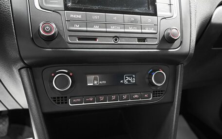 Volkswagen Polo VI (EU Market), 2013 год, 945 000 рублей, 16 фотография