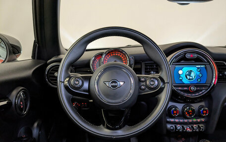 MINI Hatch, 2021 год, 2 990 000 рублей, 22 фотография
