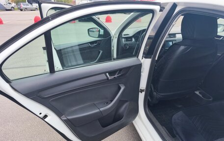 Skoda Rapid I, 2018 год, 500 000 рублей, 11 фотография