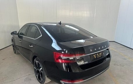 Skoda Superb III рестайлинг, 2022 год, 1 894 077 рублей, 4 фотография