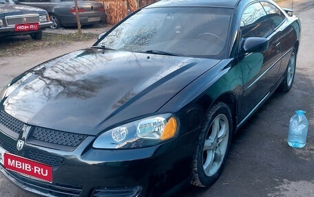 Dodge Stratus II, 2003 год, 650 000 рублей, 1 фотография