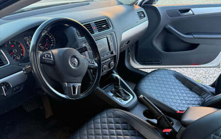 Volkswagen Jetta VI, 2013 год, 1 100 000 рублей, 6 фотография