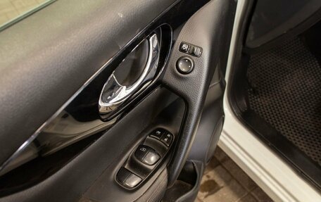 Nissan Qashqai, 2015 год, 1 440 000 рублей, 32 фотография