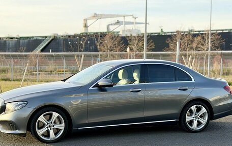 Mercedes-Benz E-Класс, 2017 год, 3 190 000 рублей, 3 фотография