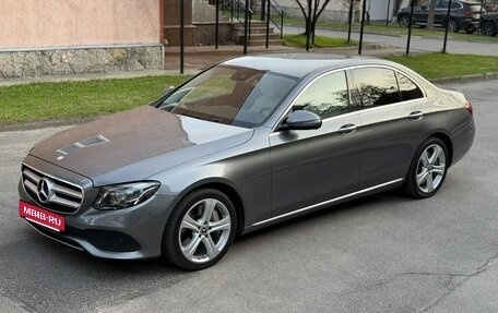 Mercedes-Benz E-Класс, 2017 год, 3 190 000 рублей, 10 фотография