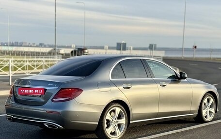 Mercedes-Benz E-Класс, 2017 год, 3 190 000 рублей, 11 фотография