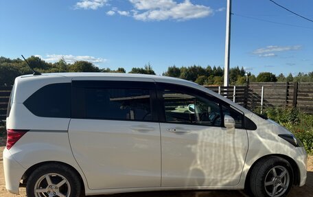 Honda Freed I, 2011 год, 1 130 000 рублей, 11 фотография
