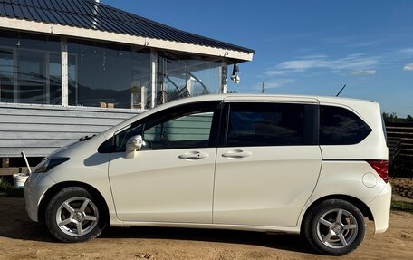 Honda Freed I, 2011 год, 1 130 000 рублей, 6 фотография