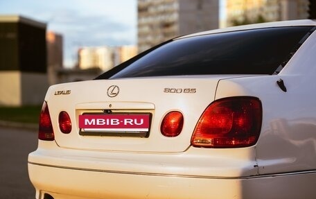Lexus GS II рестайлинг, 1999 год, 700 000 рублей, 2 фотография