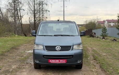 Volkswagen Multivan T5, 2004 год, 2 фотография