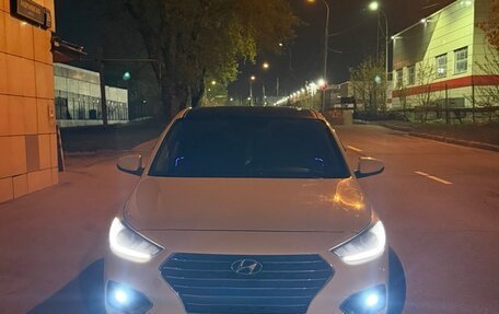 Hyundai Solaris II рестайлинг, 2018 год, 1 150 000 рублей, 6 фотография