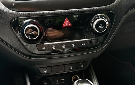 Hyundai Solaris II рестайлинг, 2018 год, 1 150 000 рублей, 9 фотография