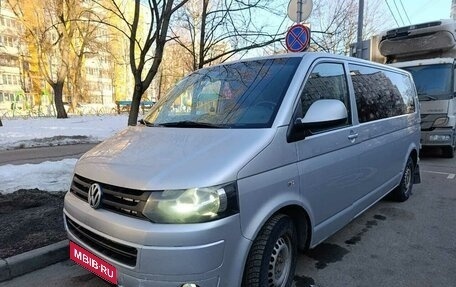 Volkswagen Caravelle T5, 2010 год, 1 800 000 рублей, 4 фотография
