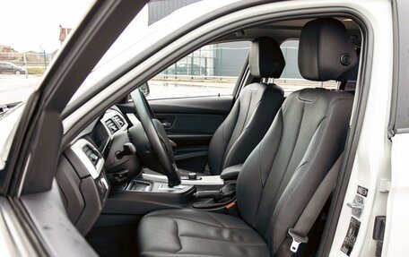 BMW 3 серия, 2013 год, 1 445 000 рублей, 11 фотография