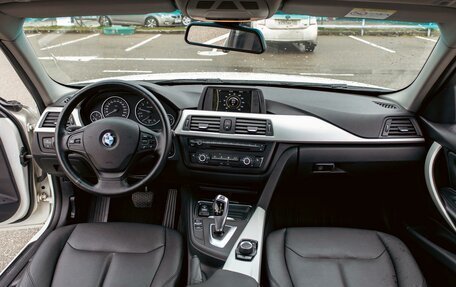 BMW 3 серия, 2013 год, 1 445 000 рублей, 16 фотография