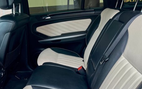 Mercedes-Benz GL-Класс, 2012 год, 1 980 000 рублей, 32 фотография